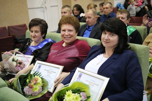 В СПУ «Доманово» состоялось чествование тружеников, посвященное Дню работников сельского хозяйства и перерабатывающей промышленности АПК В СПУ «Доманово» состоялось чествование тружеников, посвященное Дню работников сельского хозяйства и перерабатывающей промышленности АПК